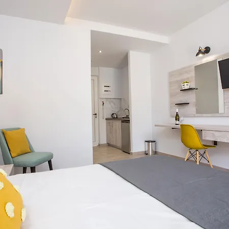 Aparthotel Casastavris - Aparts & Pool
