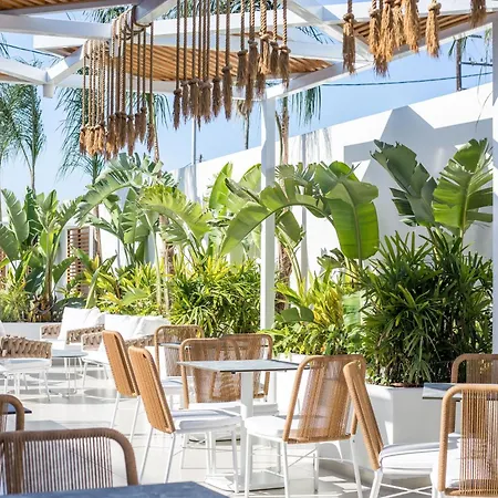 Casastavris - Aparts&pool Faliraki