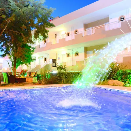 Casastavris - Aparts&pool Appart hôtel Faliraki