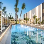 Aparthotel Casastavris - Aparts & Pool