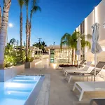 Casastavris - Aparts & Pool 4*