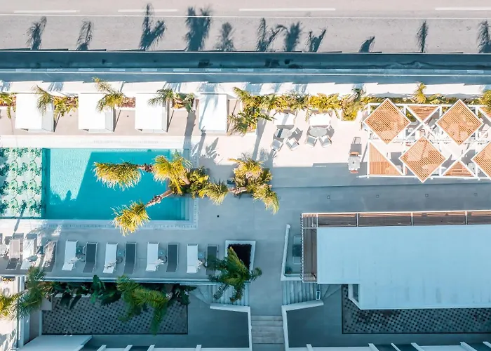 Casastavris - Aparts & Pool