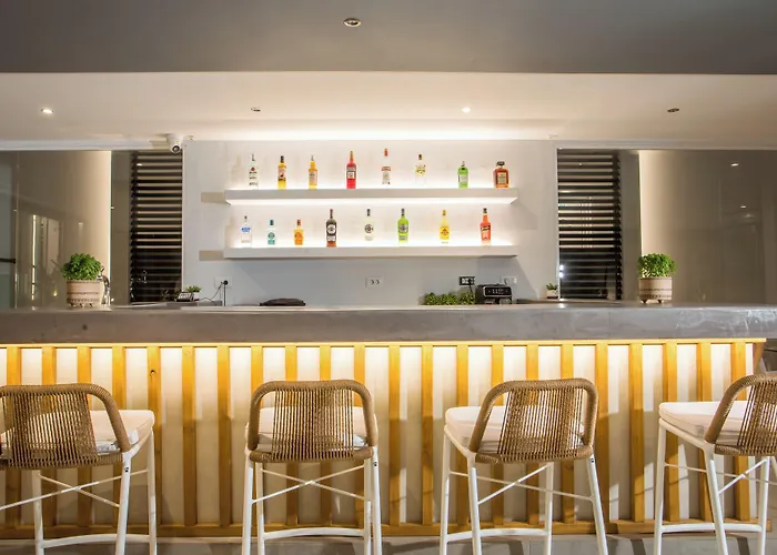 Casastavris - Aparts & Pool