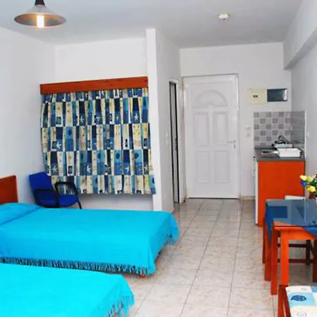 Casastavris - Aparts & Pool Hotel de apartamente 4*