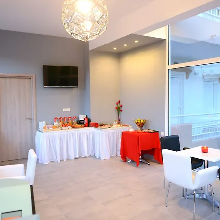 Casastavris - Aparts & Pool 4*