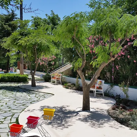 Casastavris - Aparts & Pool Faliraki