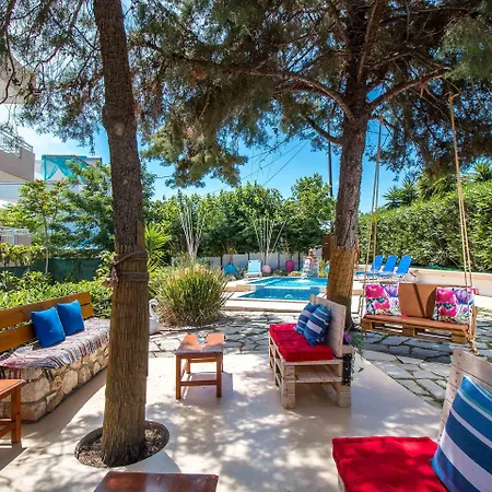 Casastavris - Aparts & Pool