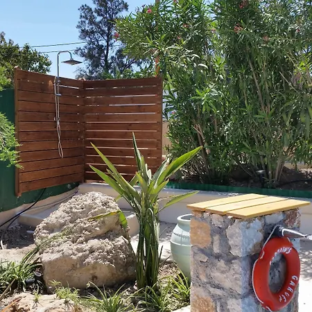 Casastavris - Aparts & Pool 4* פליראקי