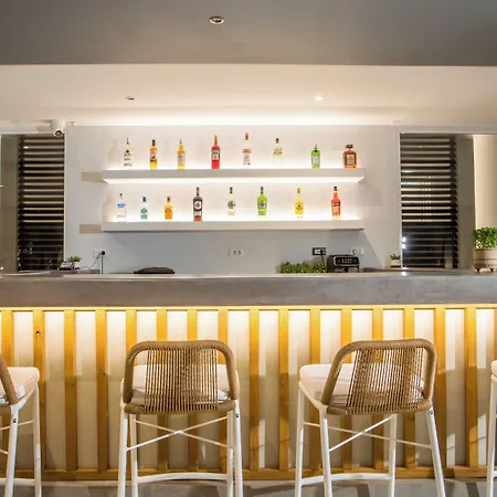 Casastavris - Aparts & Pool