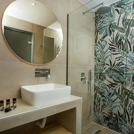 Casastavris - Aparts & Pool 4*