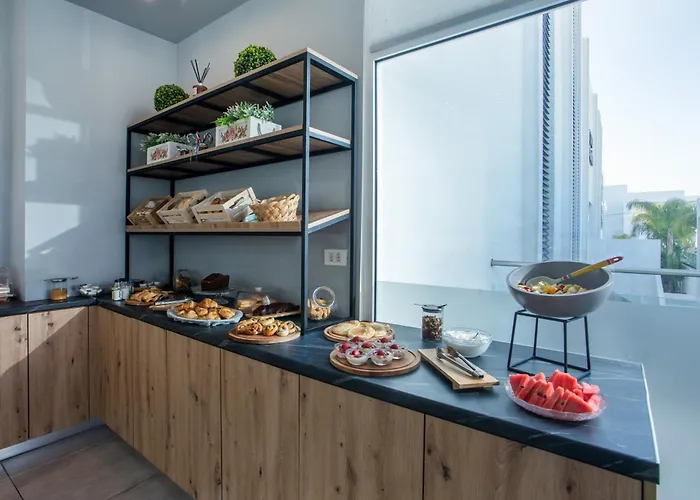 Casastavris - Aparts & Pool Faliraki