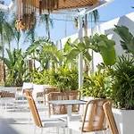 Aparthotel Casastavris - Aparts & Pool Faliraki