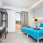 Casastavris - Aparts & Pool 4*