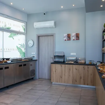 Casastavris - Aparts & Pool Aparthotel 4*