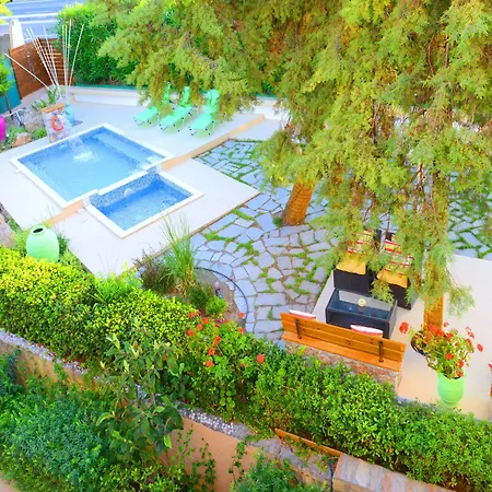 Casastavris - Aparts & Pool Faliraki