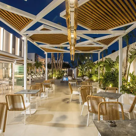 Aparthotel Casastavris - Aparts & Pool 4*