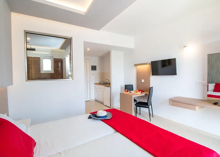 Casastavris - Aparts & Pool Hotel de apartamente 4*