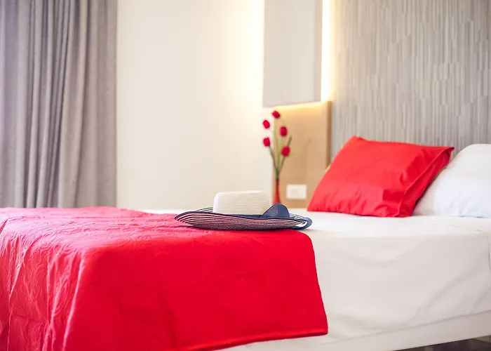 Casastavris - Aparts & Pool 4*