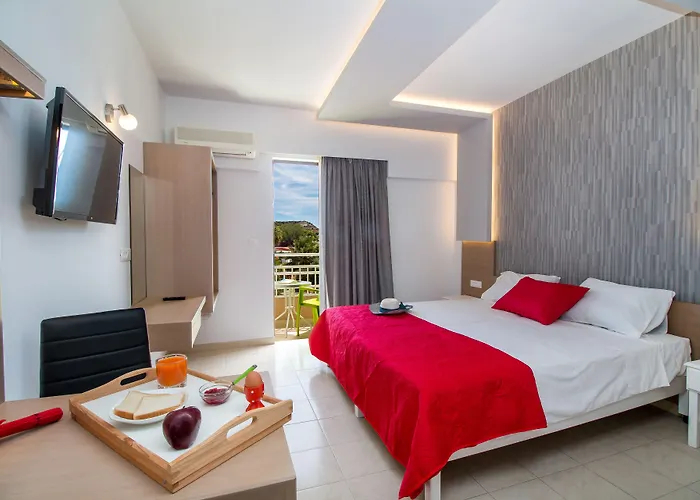 Casastavris - Aparts & Pool Hotel de apartamente Faliraki